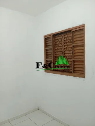 Imagem Casa para Venda em Limeira, JARDIM LAGO AZUL, 3 dormitórios, 1 banheiro, 1 vaga