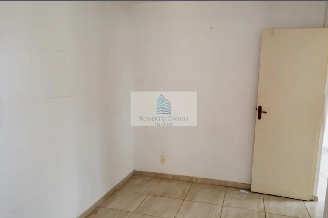 Imagem Apartamento à venda na Taquara, Rio de Janeiro - RJ: 2 quartos, 1 sala, 1 banheiro, 1 vaga de garagem, 52m²!