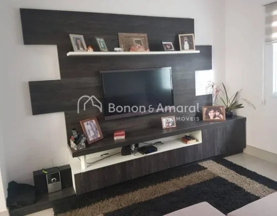 Imagem Casa em condomínio à venda, 314m², 4 quartos e 4 suítes, em Valinhos

Dá uma olhada nesse sobra...