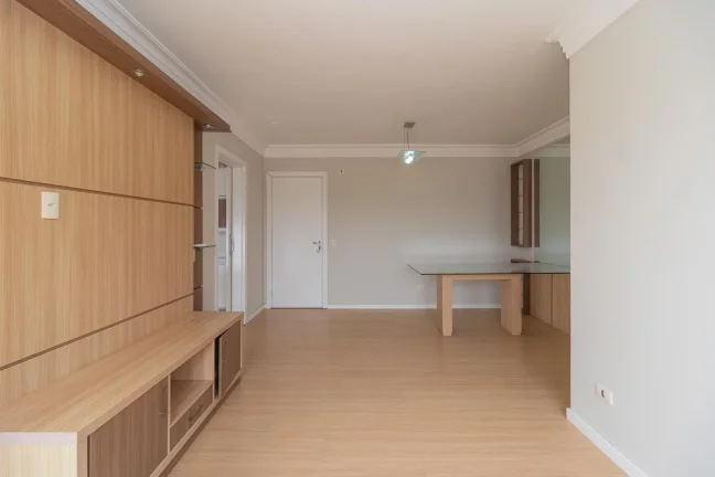 Imagem Apartamento de 2 quartos no bairro Rebouças