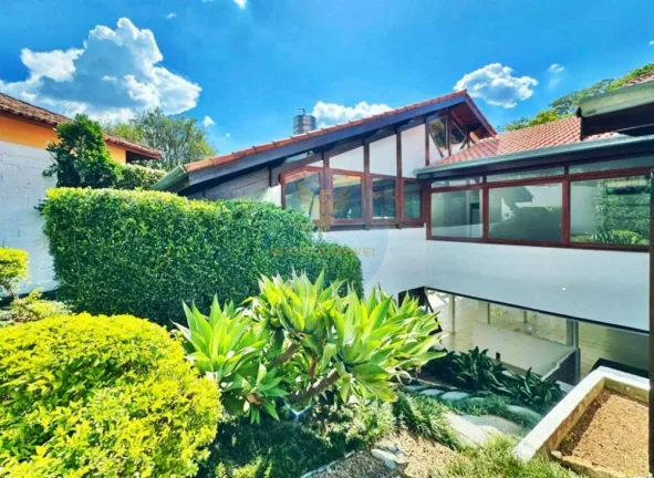 Imagem Casa contemporânea com salão multiuso no Recanto Impla