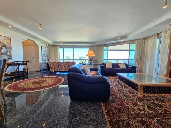 Imagem Venda de Apartamento na Riviera de São Lourenço Módulo 06: 4 Suítes, 4 Vagas e Varanda Espaçosa com Vista para o Mar!