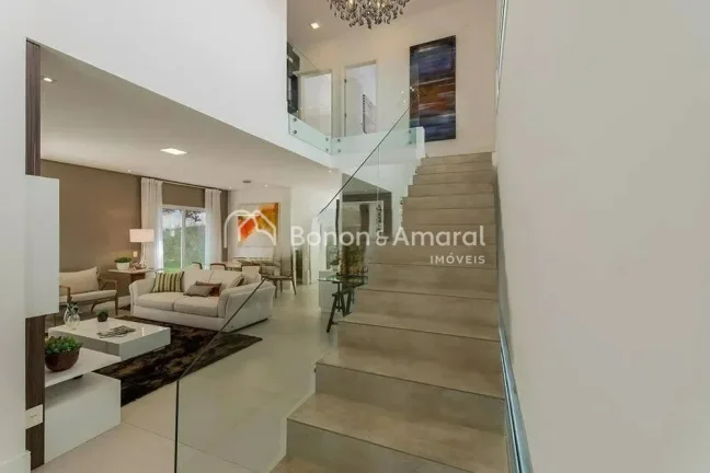Imagem Residência sofisticada no Lake View

Fotos com ambientes mobiliados meramente ilustrativas.

Este e...