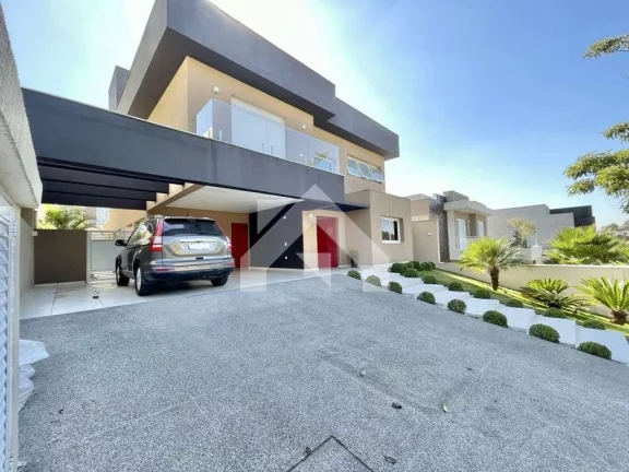 Imagem Casa de Condomínio em Moinho Velho - Cotia