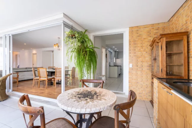 Imagem Apartamento à venda em São Paulo, Campo Belo, com 3 quartos, 161m2