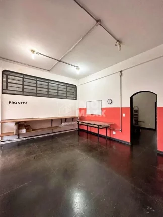 Imagem Venda de Prédio no Guará II com 511m², 3 pavimentos (térreo comercial e 1º e 2º pavimentos residencial) escriturado