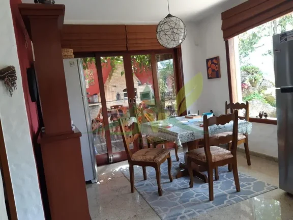 Imagem Linda Casa em Condomínio Fechado – Clube da Montanha, Atibaia