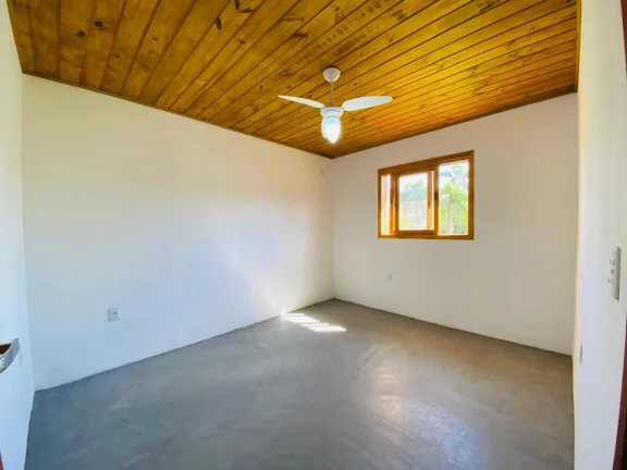 Imagem Casa à venda no bairro Bom Retiro em Paulo Lopes-SC!