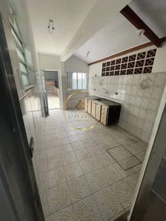 Imagem Casa Sobrado, 3 dormitórios ( 1 suíte), 2 vagas, 316m², Jardim Veneza, Sjc.