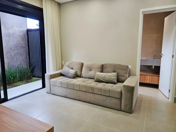 Imagem Casa de Luxo à Venda na Riviera de São Lourenço - Módulo 16: 5 Suítes, 3 Salas, 4 Vagas de Garagem e Piscina!