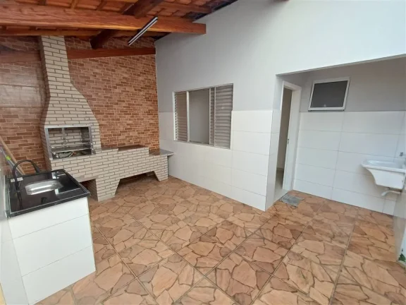 Imagem Espaçosa Casa 3 Quartos com 2 Suítes à Venda em Caicara, Praia Grande