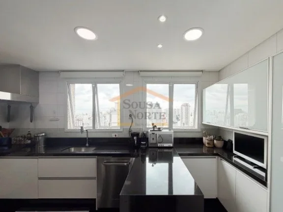 Imagem Duplex com 208 m² de área útil, distribuído em dois andares, com 4 dormitórios, sendo 3 suítes...
