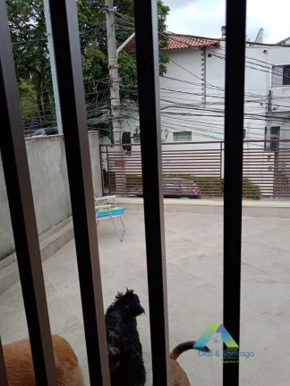 Imagem Casa para venda com 2 dormitórios, 1 suíte e 2 banheiros na Vila das Mercês!!