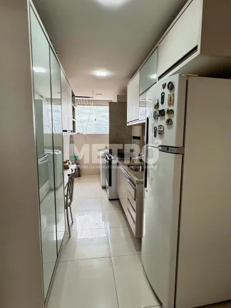 Imagem Venda de apartamento, 03 quartos, sendo 01 suíte, sala de estar e jantar