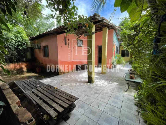 REFÚGIO DE LAZER E TRANQUILIDADE - 2.000M² DE NATUREZA E CONFORTO! 4QT, 1ST, 2WC EXTERNO, ACEITA TROCA OU VEÍCULOS.