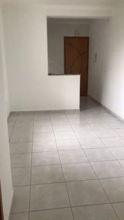 Imagem Apartamento com 2 dormitórios para alugar, 48 m² por R$ 1.529,00/mês - Jardim das Maravilhas - Santo André/SP