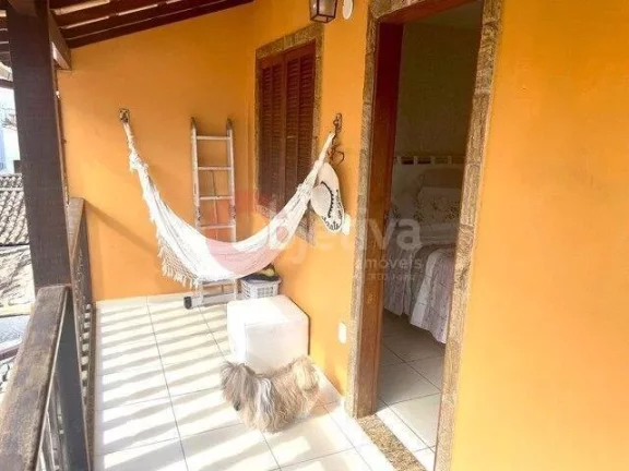 Imagem Casa independente duplex a venda com 3 quartos - Palmeiras - Cabo Frio/RJ