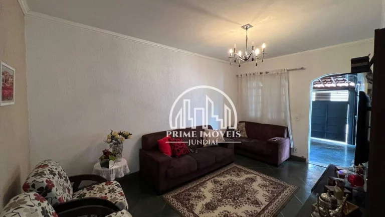 Imagem Casa com 3 dormitórios à venda, 222 m² por R$ 624.000,00 - Jardim Pacaembu - Jundiaí/SP
