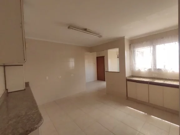 Imagem Apartamento Centro PiracicabaCom 150 m² o imóvel conta com sala para 2 ambientes com sacada ,lavab...