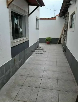 Imagem Casa à venda no bairro Parque Santa Clara - Guaratinguetá/SP