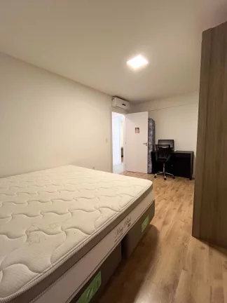 Imagem Apartamento mobiliado com 3 suítes e 2 vagas de garagem no bairro Perequê em Porto Belo