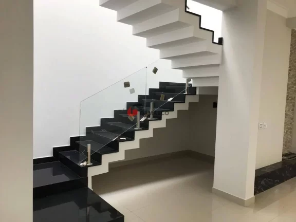 Imagem Sobrado à venda 3 Quartos, 3 Suites, 3 Vagas, 260M², Santa Maria, São Caetano do Sul - SP