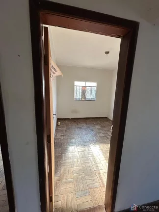 Imagem Casa à Venda no Jardim Paulistano em Patos de Minas – 2 Quartos, Garagem Coberta e Terreno Amplo