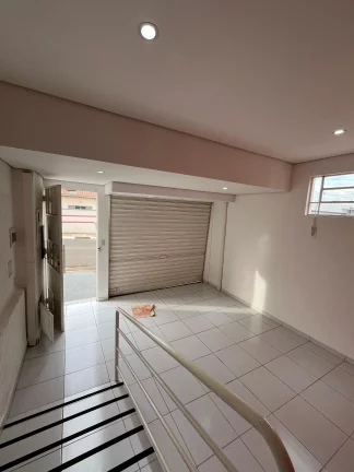 Imagem Descubra Seu Novo Lar no Coração do Jardim Santa Emília - Uma Joia Rara Espera por Você!