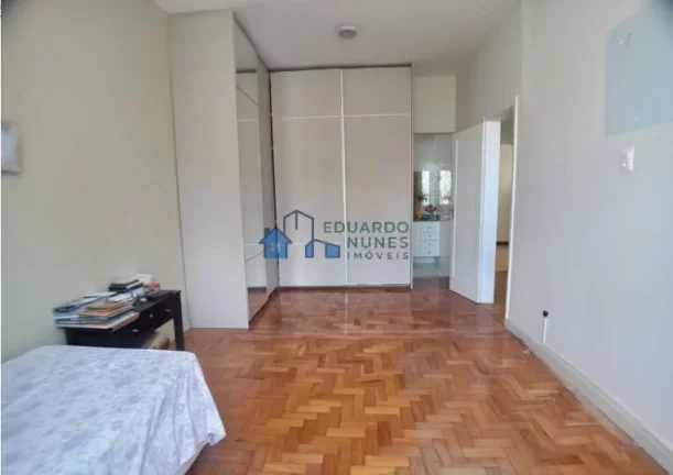 Imagem CASA EM EXCELENTE LOCALIZAÇÃO NO SANTO ANTÔNIO