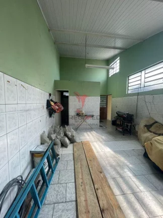 Imagem Casa para venda com ponto comercial no Parque São Francisco, Guaratinguetá