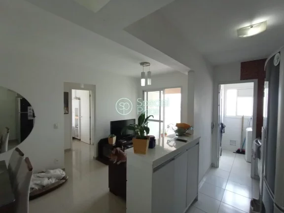 Imagem Lindo apartamento com 62m2 de área privativa, 2 dormitórios ( 1 suíte ) e 1 vaga na garagem. Livi...