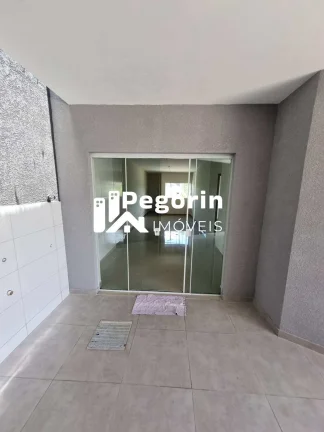 Imagem Casa à venda em Pinhais, Jardim Cláudia, com 2 quartos, 75,00m²