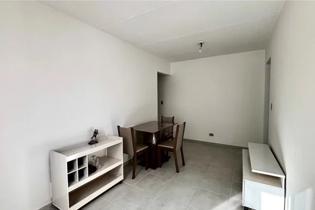 Imagem Apartamento Recém Reformado na Avenida Jerimanduba, Próximo a Estação de Trem do Jaraguá