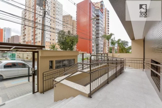 Imagem Apartamento a Venda no bairro Água Verde - Curitiba, PR
