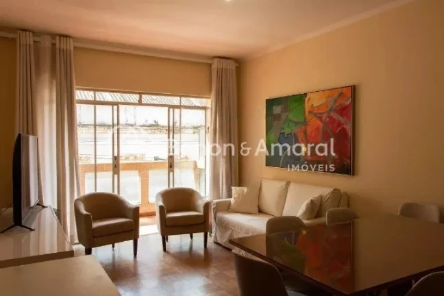 Imagem Apartamento em excelente localizaÃ§Ã£o, com ambientes amplos e acabamentos renovados. O living espaÃ...