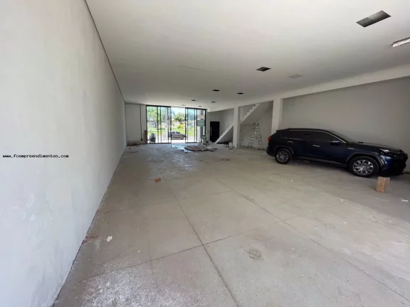Imagem Sobrado Comercial para Locação em Limeira, Jardim São Paulo, 1 dormitório, 4 banheiros, 4 vagas
