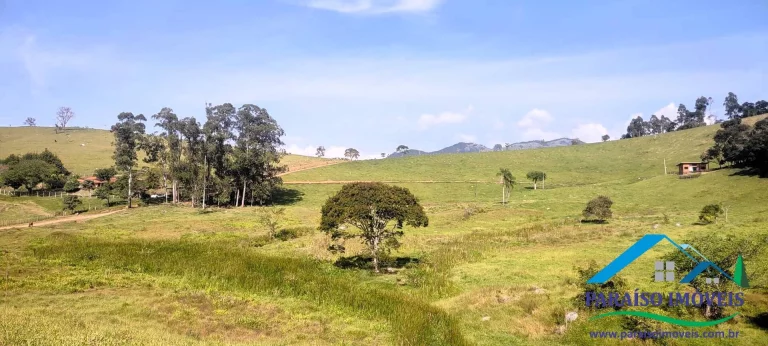 Imagem Paraíso na Serra da Mantiqueira: Seu refúgio com natureza exuberante!