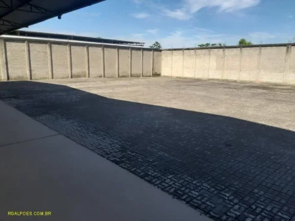 Imagem Galpão para Locação em DUQUE DE CAXIAS, Figueira, 2 banheiros