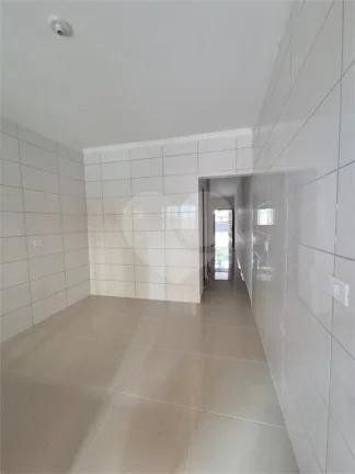 Imagem Sobrado à venda com 2 quartos, sendo 2 suítes, em Butantã, São Paulo - SP