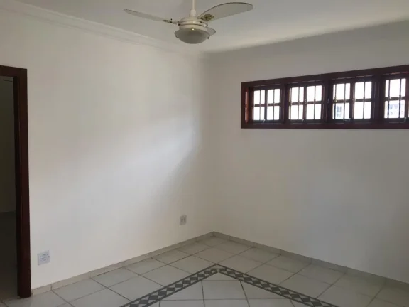 Imagem Excelente casa residencial para locação com ótima localização, 2 dormitórios com ventilador te...