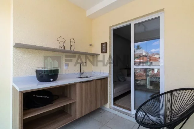 Imagem O Residencial Means do Campo oferece apartamentos de 58m² com 2 dormitórios, sendo 1 suíte, sala para 2 ambientes com varanda, cozinha ampla, 2 wc, ár