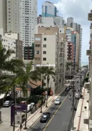 Imagem Apartamento na Quadra do Mar á venda com 3 dormitórios e sacada com Churrasqueira em Balneário Camboriú