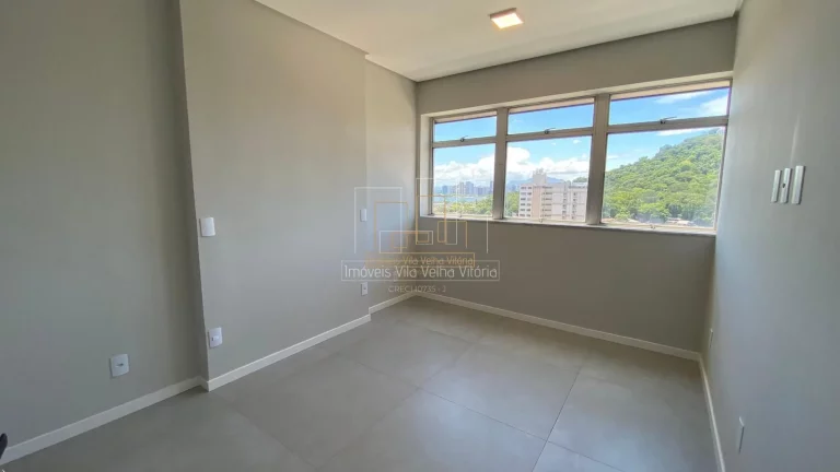 Foto do imóvel: 3 Quartos Finamente Reformado no Coração de Vila Velha Andar Alto.