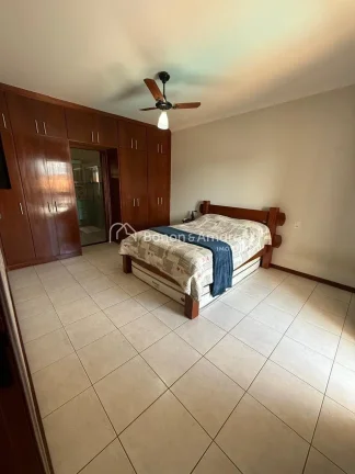 Imagem Este sobrado está localizado em Betel é a escolha ideal para quem busca conforto, segurança e ót...