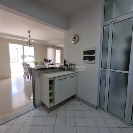 Imagem Este apartamento de alto padrão oferece conforto, sofisticação e praticidade em cada detalhe. Com...