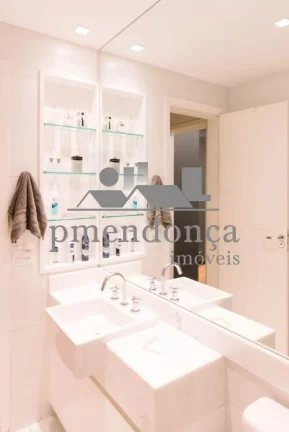 Imagem Excelente apartamento com 157 m² à venda na Lapa, 3 qsuítes e 3 vagas!