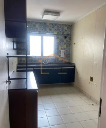 Imagem Apartamento no Campo Belo, 3 dormitórios, sendo 1 suite, 2 vagas e 141 m² area util.
Andar alto, v...