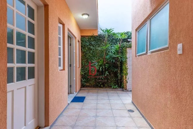 Imagem Casa 220 m² à venda, 4 dormitórios no J ardins 4