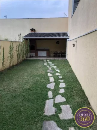 Imagem Sobrado com 03 dormitórios uma suíte com 02 vagas na Ponte Rasa.