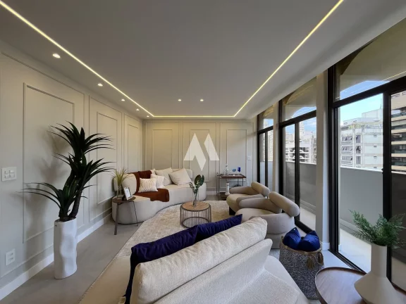Imagem Apartamento Alto Padrão à venda com 3 suítes e Vista Parcial para o Mar no Boqueirão em Santos/SP